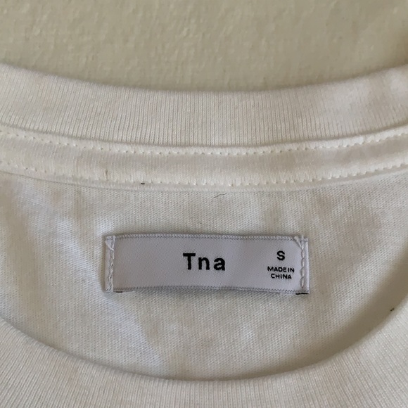 Short Sleeve Top - Picture 3 of 3